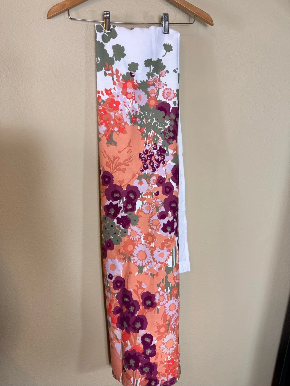 Opalhouse White and Orange Floral Shower Curtain Panel new without tags